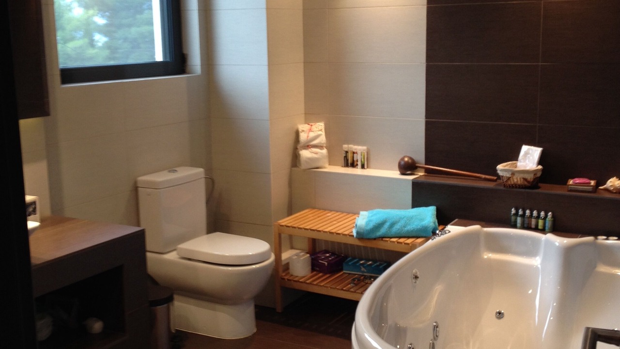 Photo of Bathroom in Eretria
