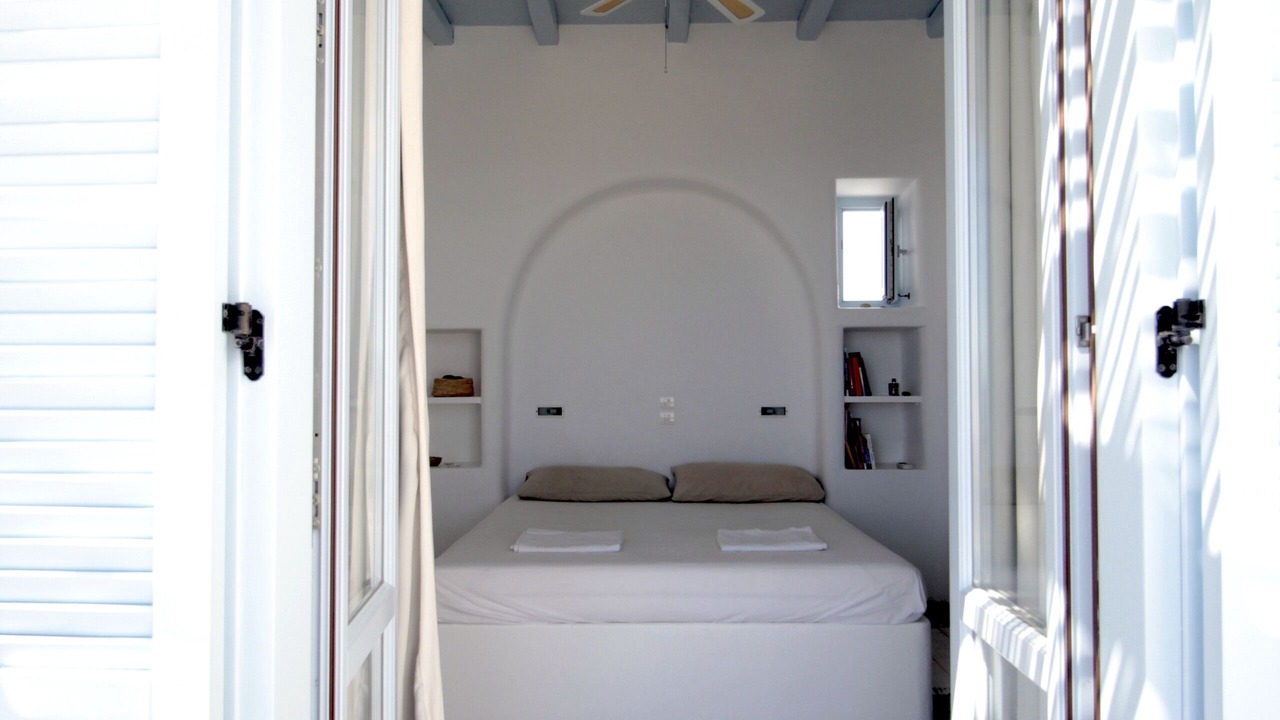 Photo of Bedroom in Drios