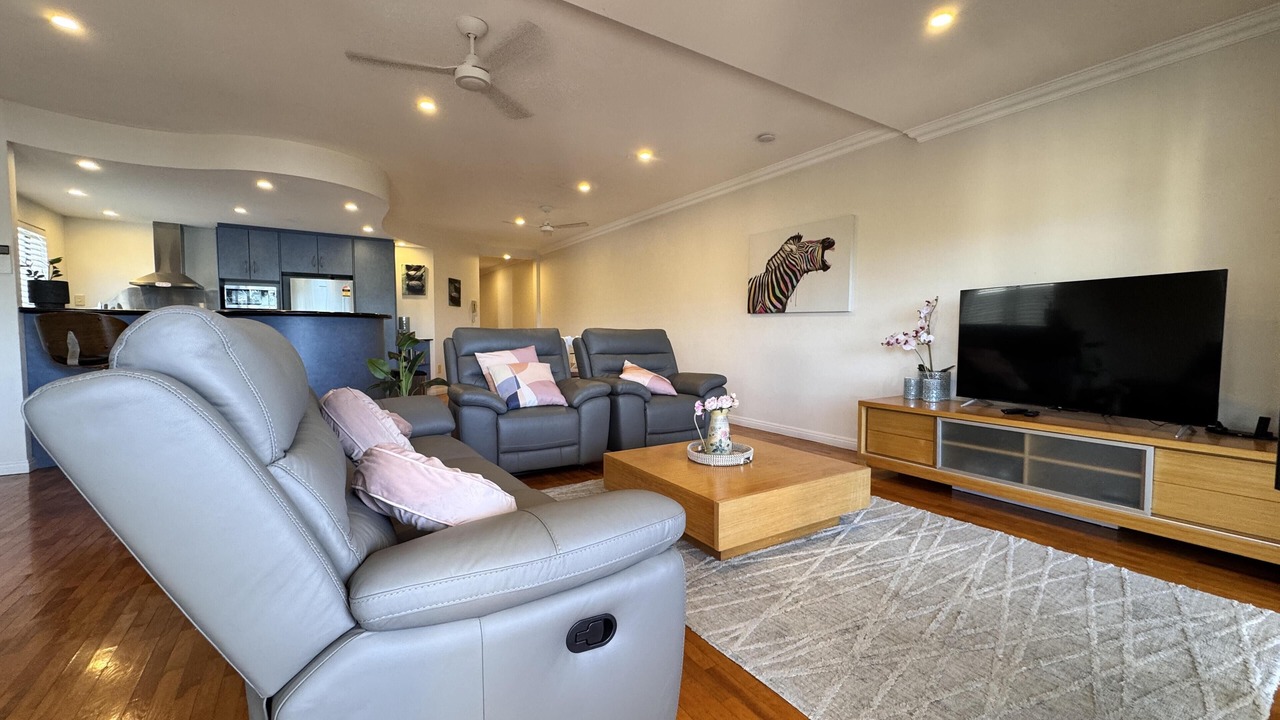 Photo of Livingroom in North Ward