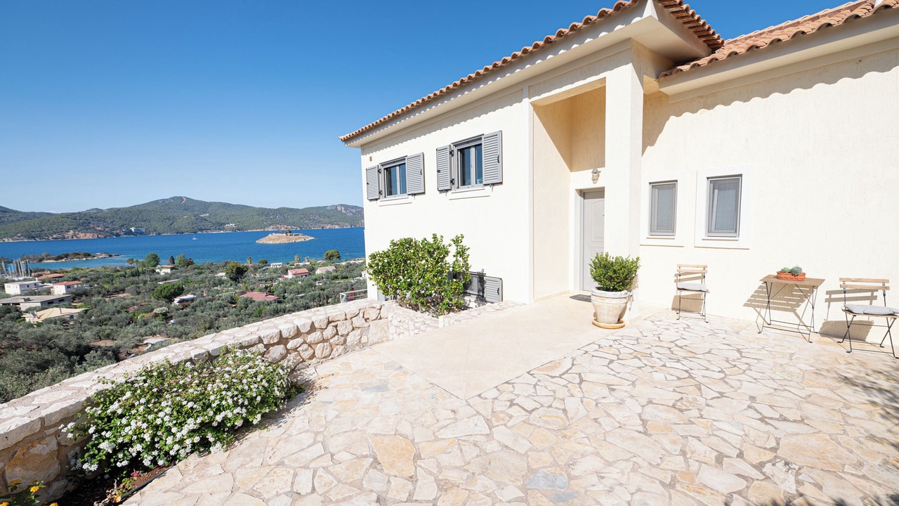 Photo of Patio Balcony in Galatas