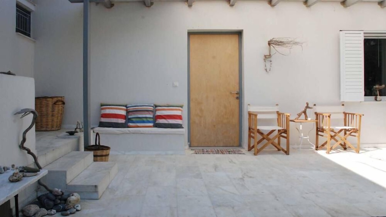 Photo of Others in Eretria