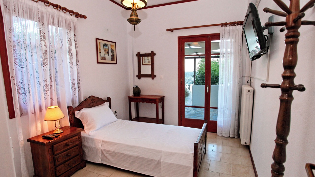 Photo of Bedroom in Skiros