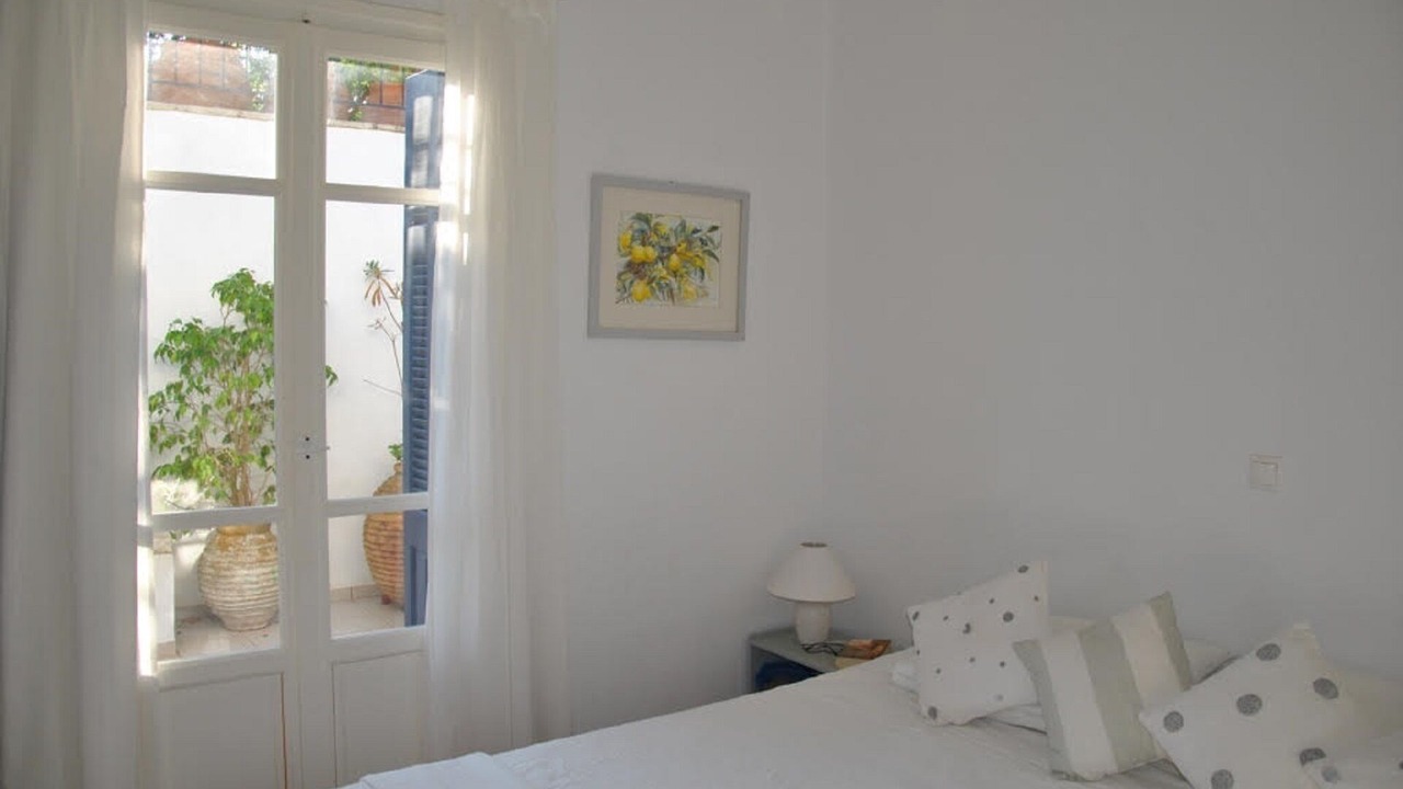 Photo of Bedroom in Kioni