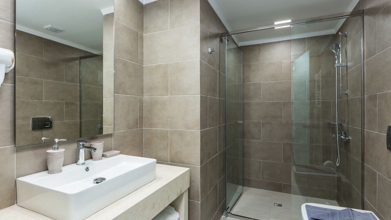 Photo of Bathroom in Plaka