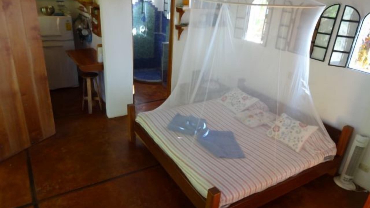 Photo of Bedroom in Central Pacific Coast