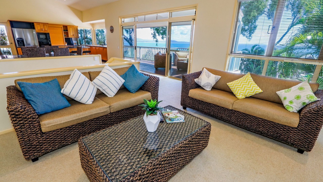Photo of Livingroom in Seventeen Seventy
