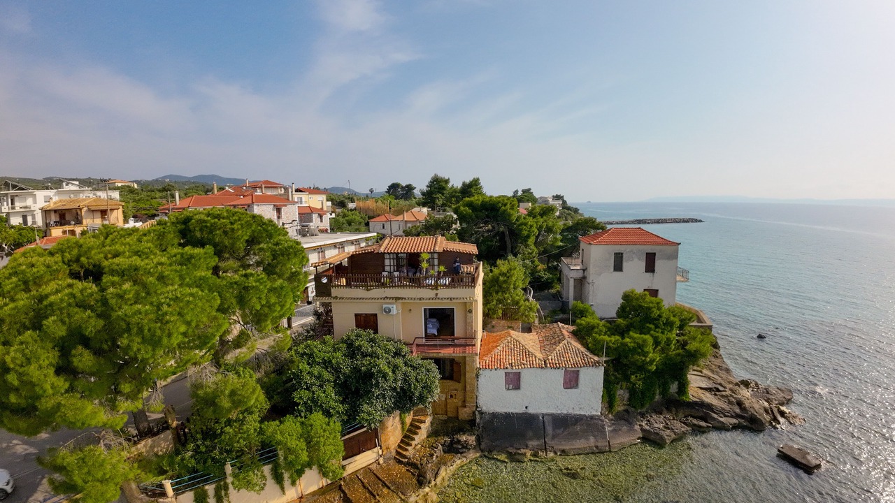 Photo of Outdoor in Diasella