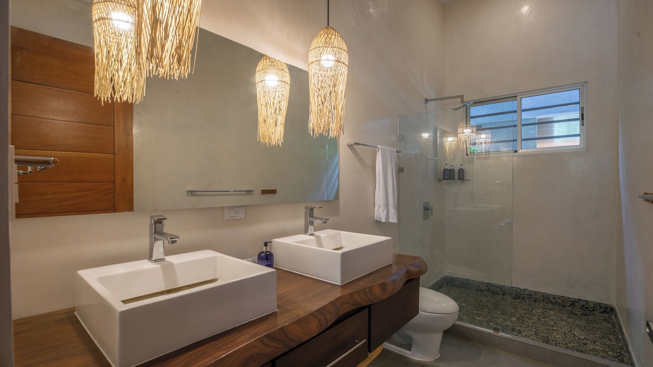 Photo of Bathroom in Playa Guiones