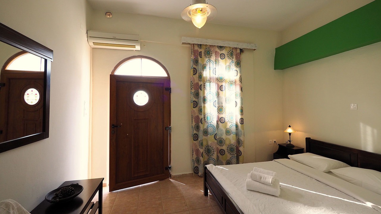 Photo of Bedroom in Limeni