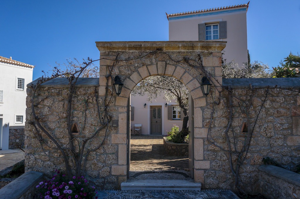Photo of Buildings in Spetses