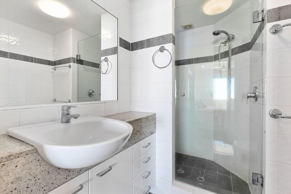 Photo of Bathroom in Point Lookout