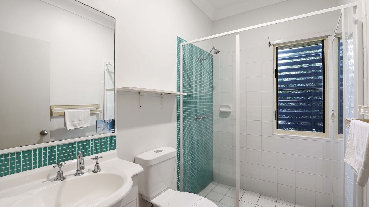 Photo of Bathroom in Point Lookout