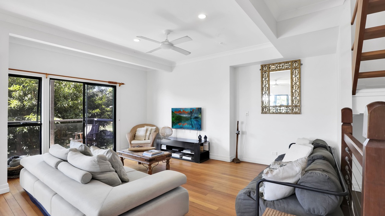 Photo of Livingroom in Point Lookout