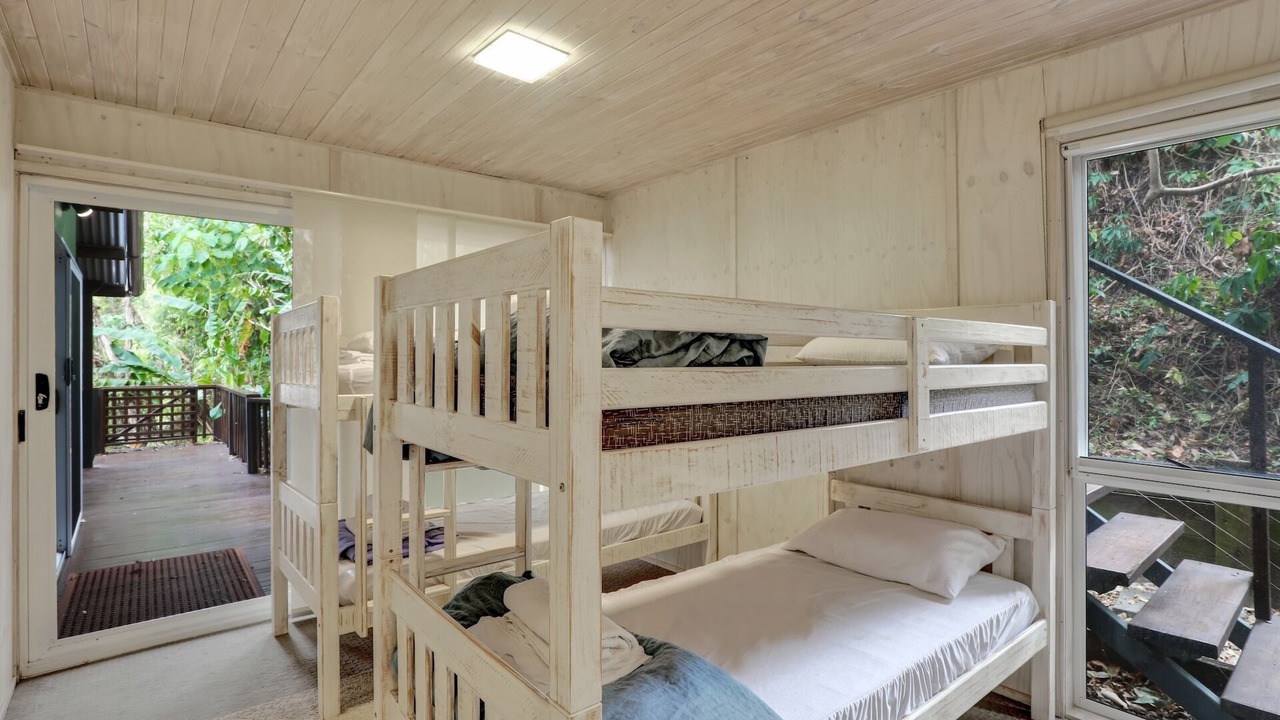 Photo of Bedroom in Point Lookout