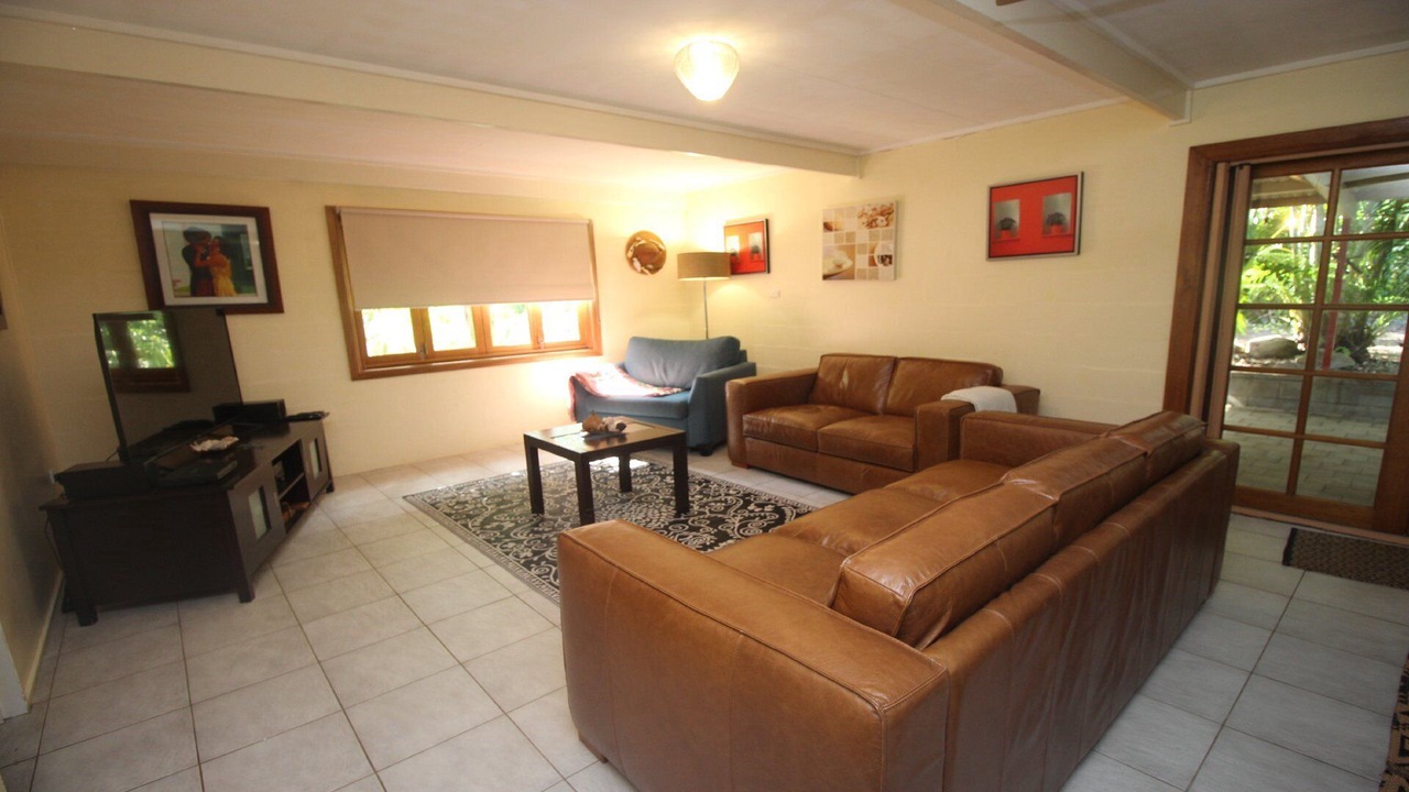 Photo of Livingroom in Horseshoe Bay