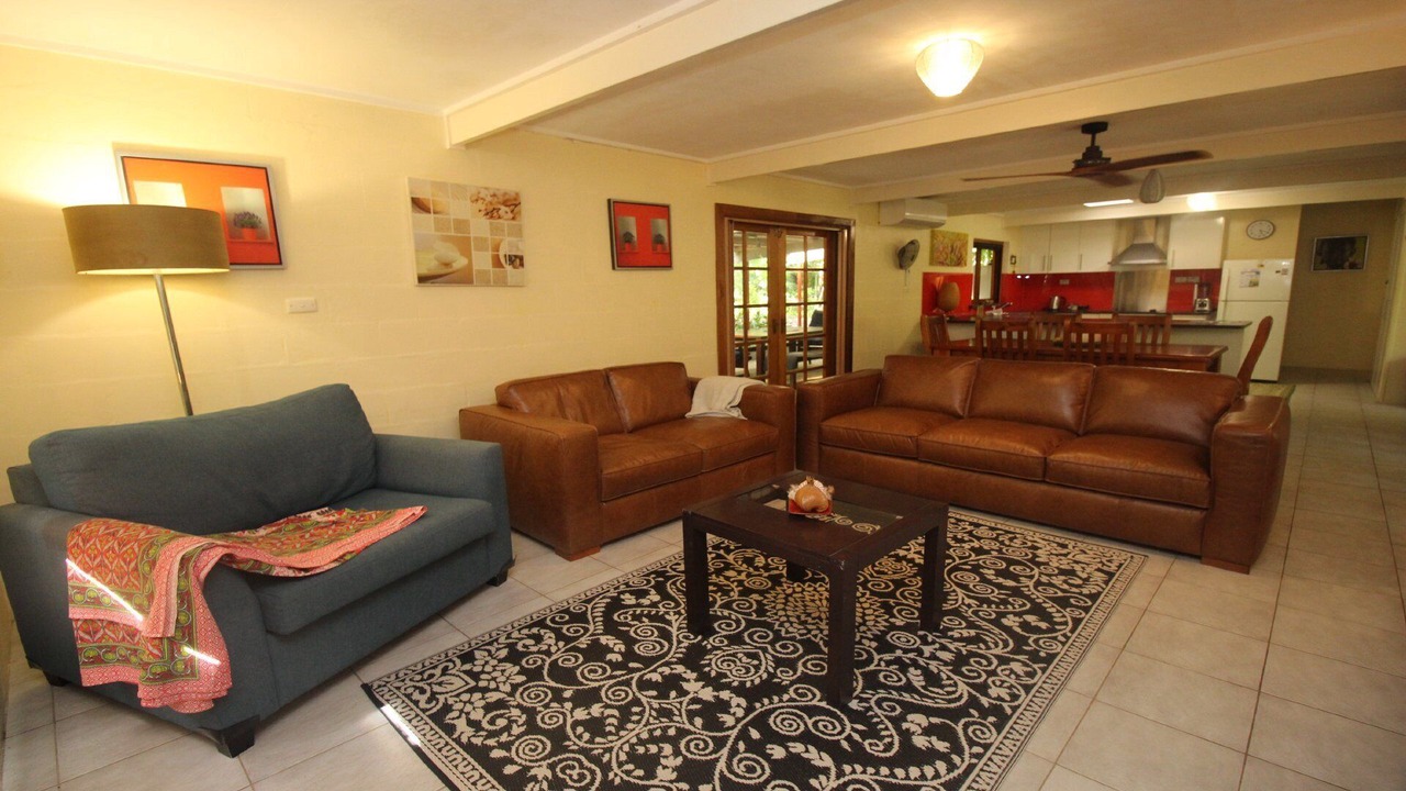 Photo of Livingroom in Horseshoe Bay