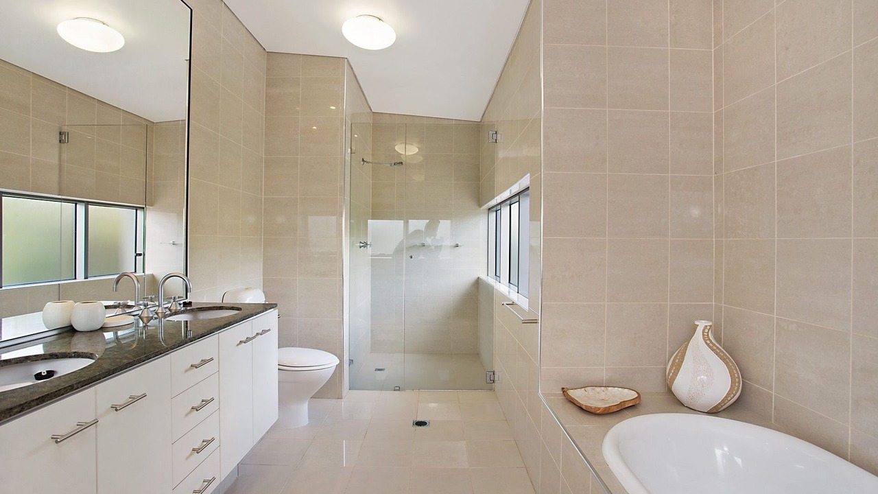 Photo of Bathroom in Currumbin