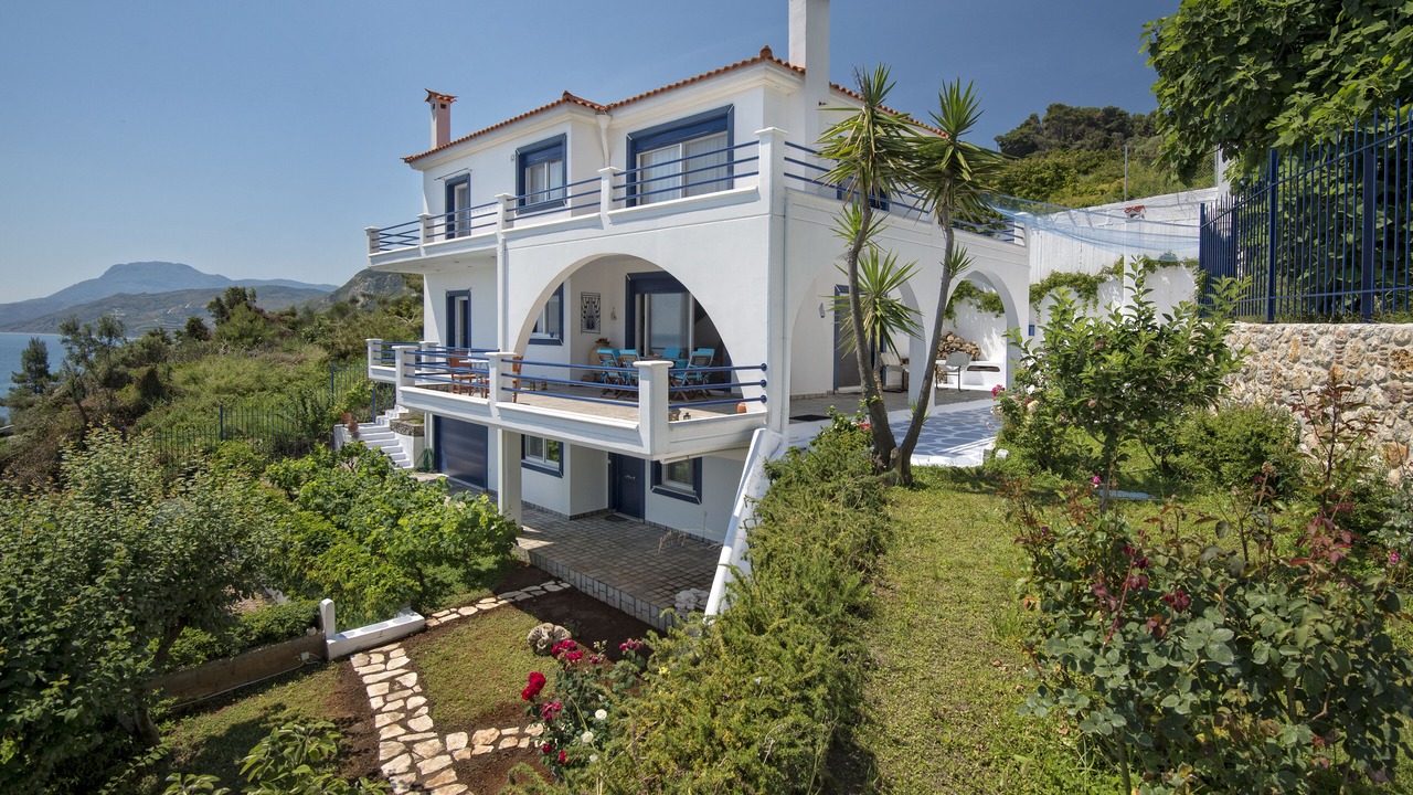 Photo of Outdoor in Sipiada