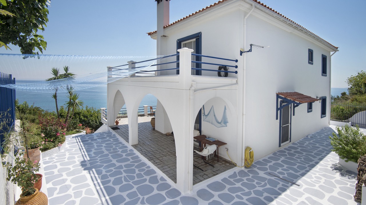 Photo of Patio Balcony in Sipiada
