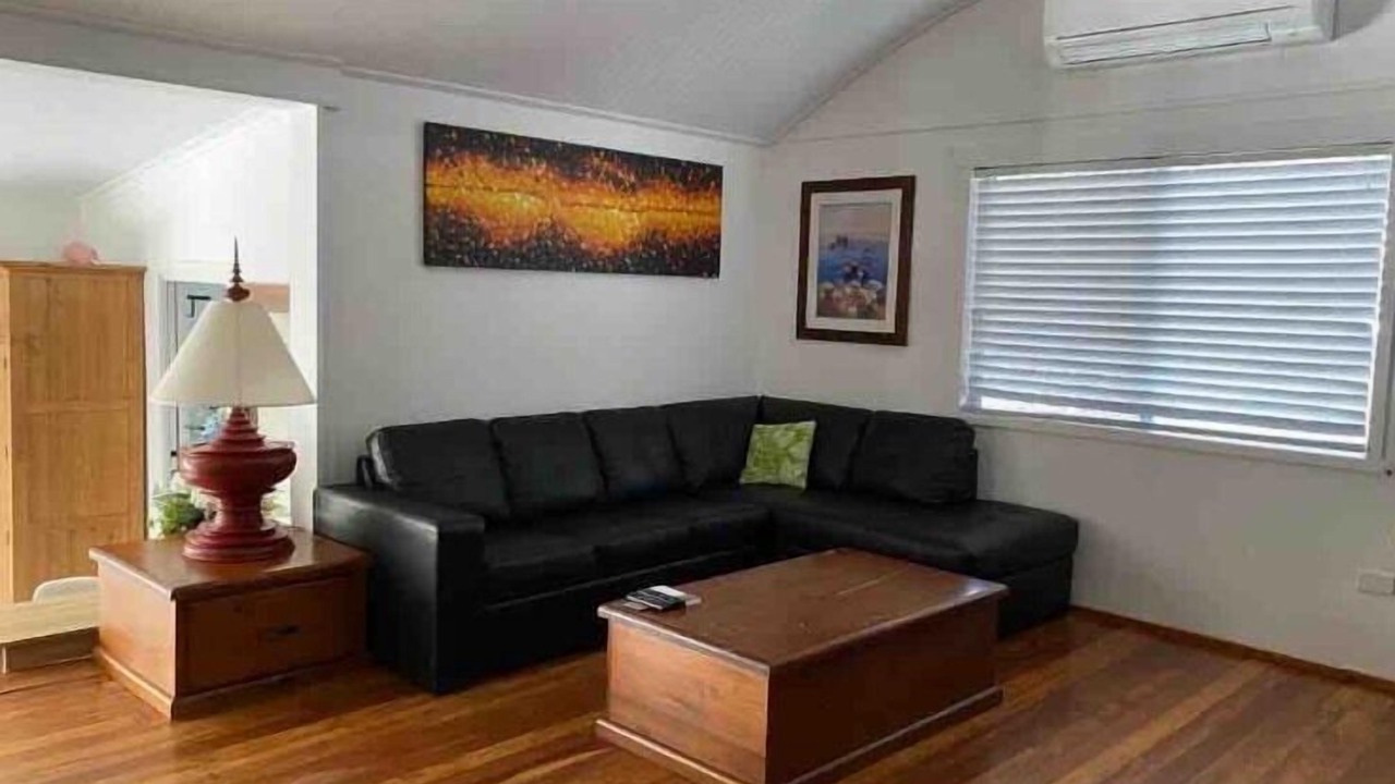 Photo of Livingroom in Holloways Beach