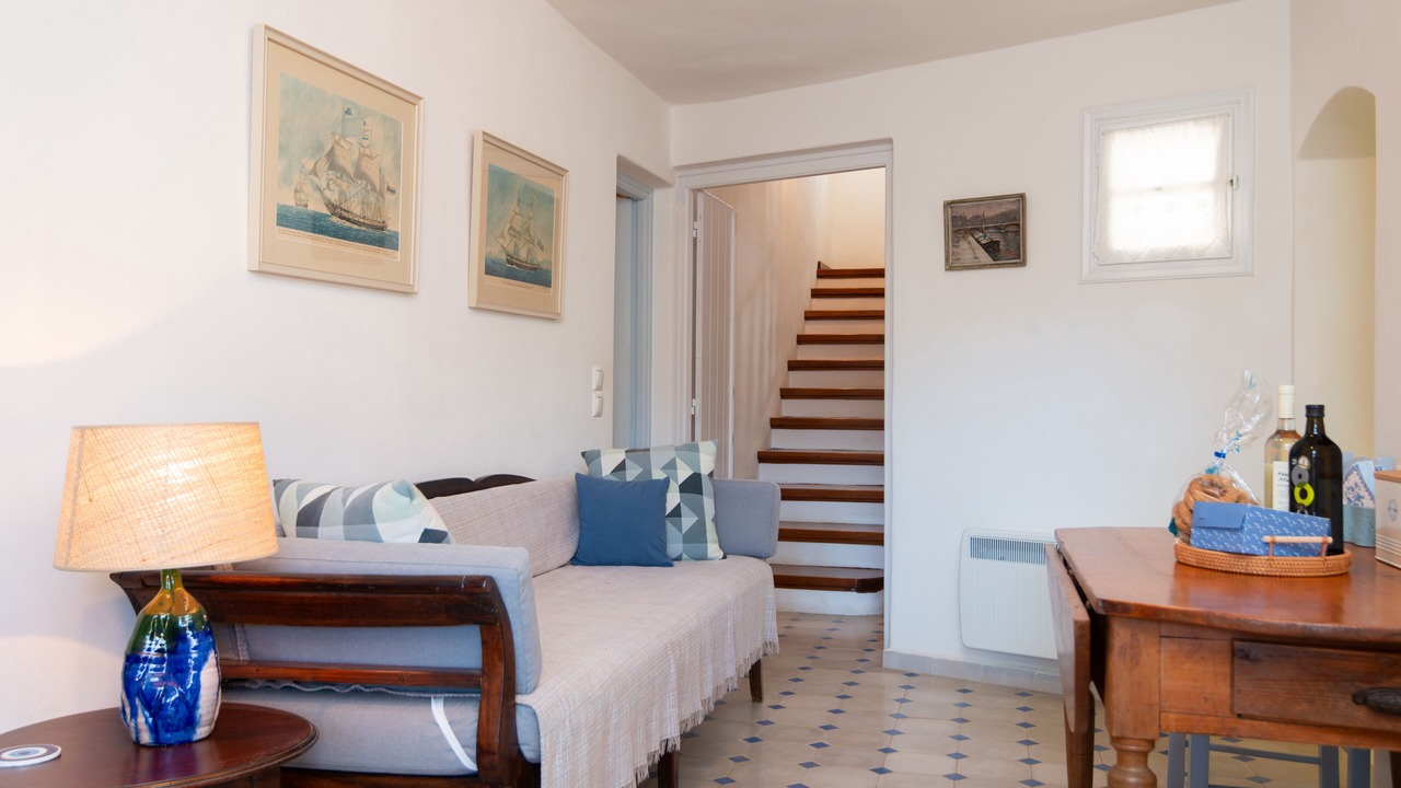 Photo of Bedroom in Kamares
