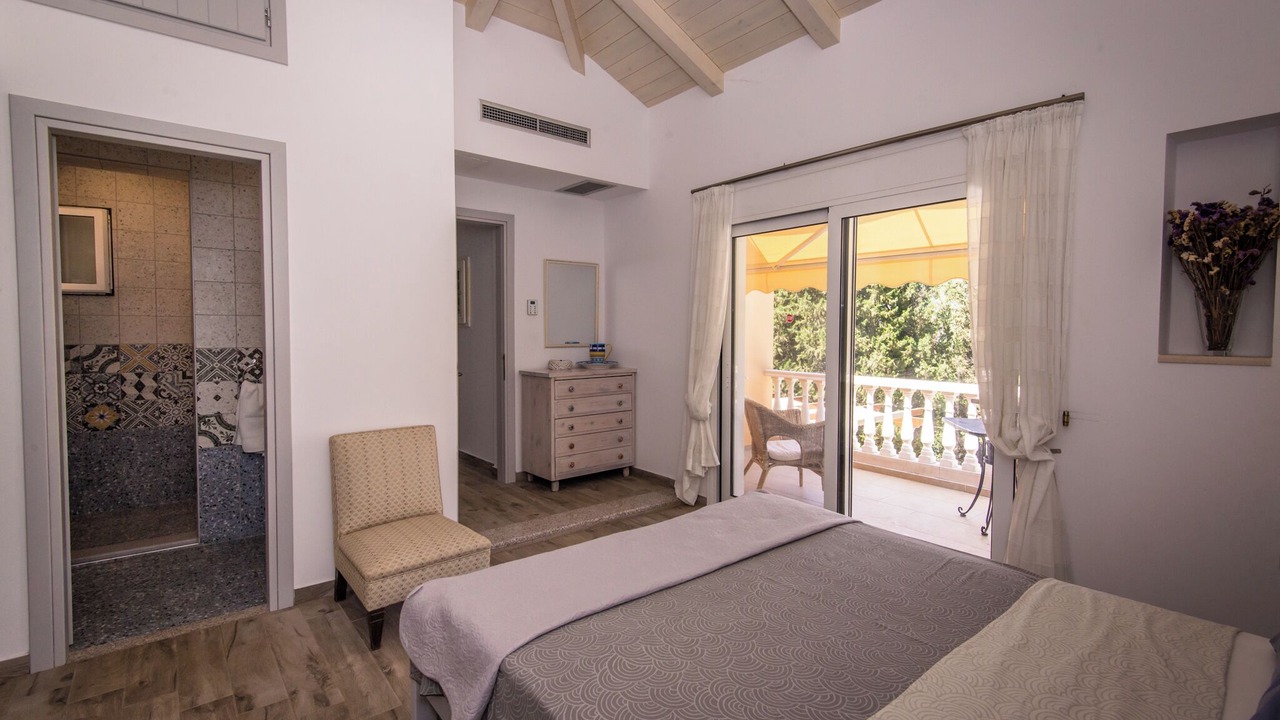 Photo of Bedroom in Geni