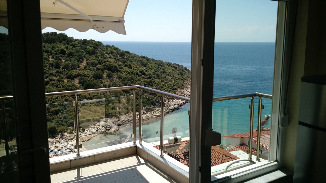 Photo of Others in Skala Marion