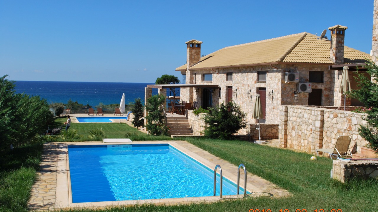 Photo of Outdoor in Romanos
