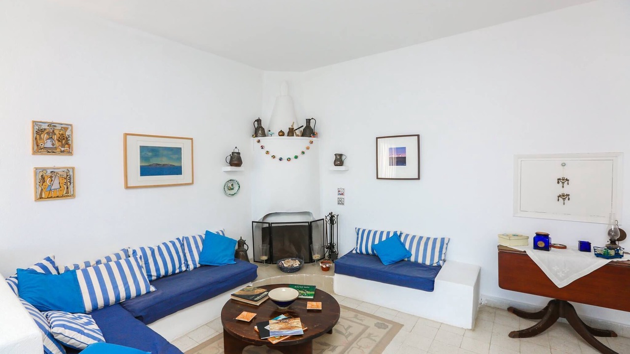 Photo of Livingroom in Katsarou