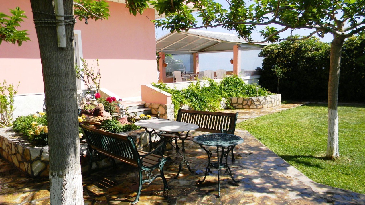 Photo of Outdoor in Nerantza
