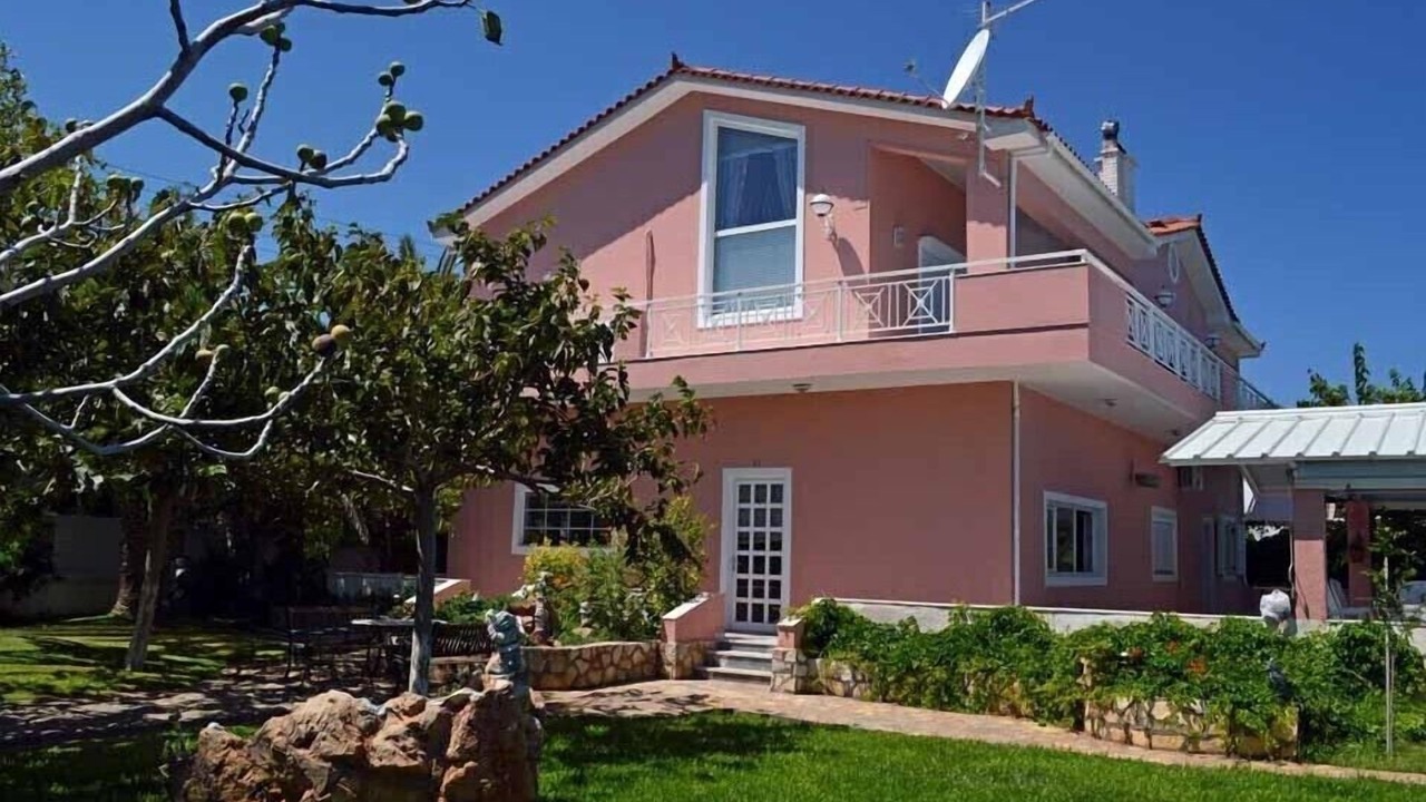 Photo of Outdoor in Nerantza