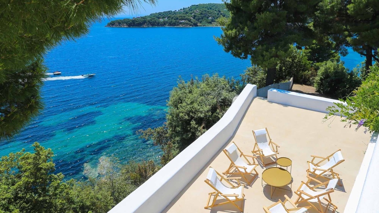 Photo of Patio Balcony in Katsarou