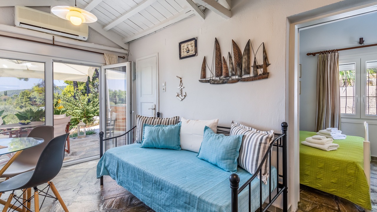Photo of Bedroom in Alikias