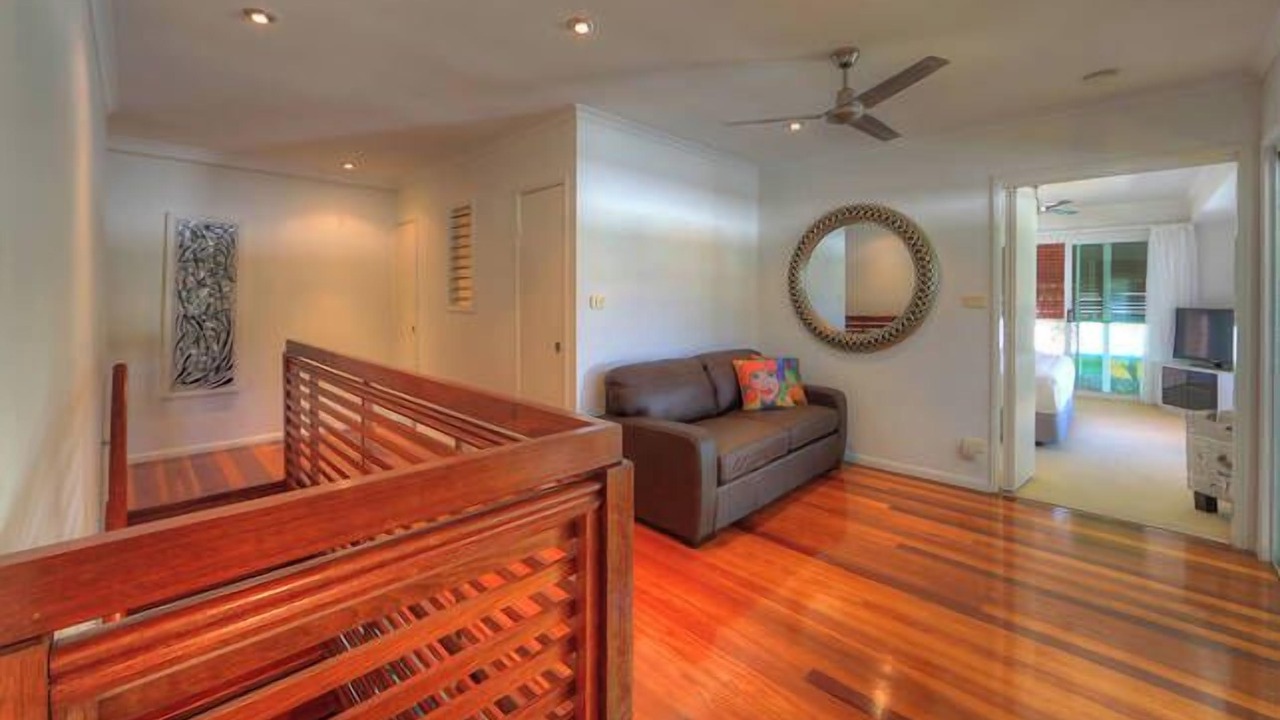 Photo of Livingroom in Palm Cove