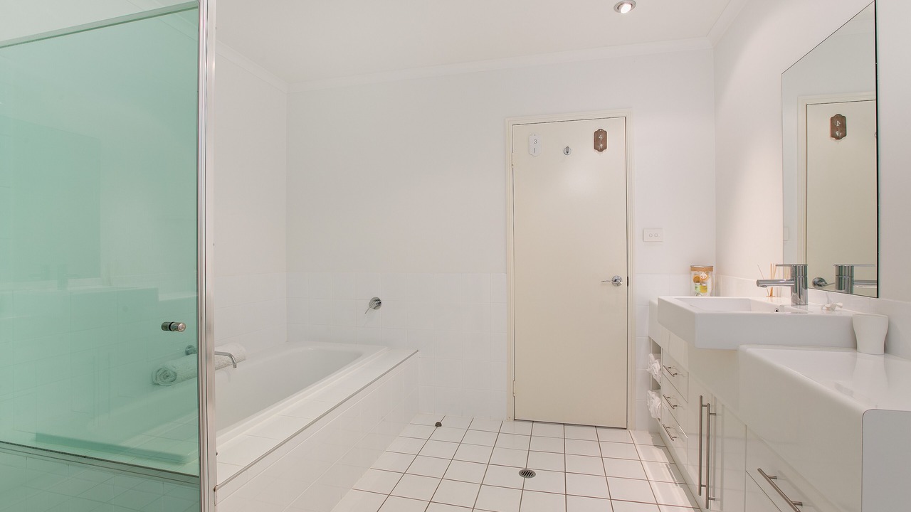 Photo of Bathroom in Palm Cove