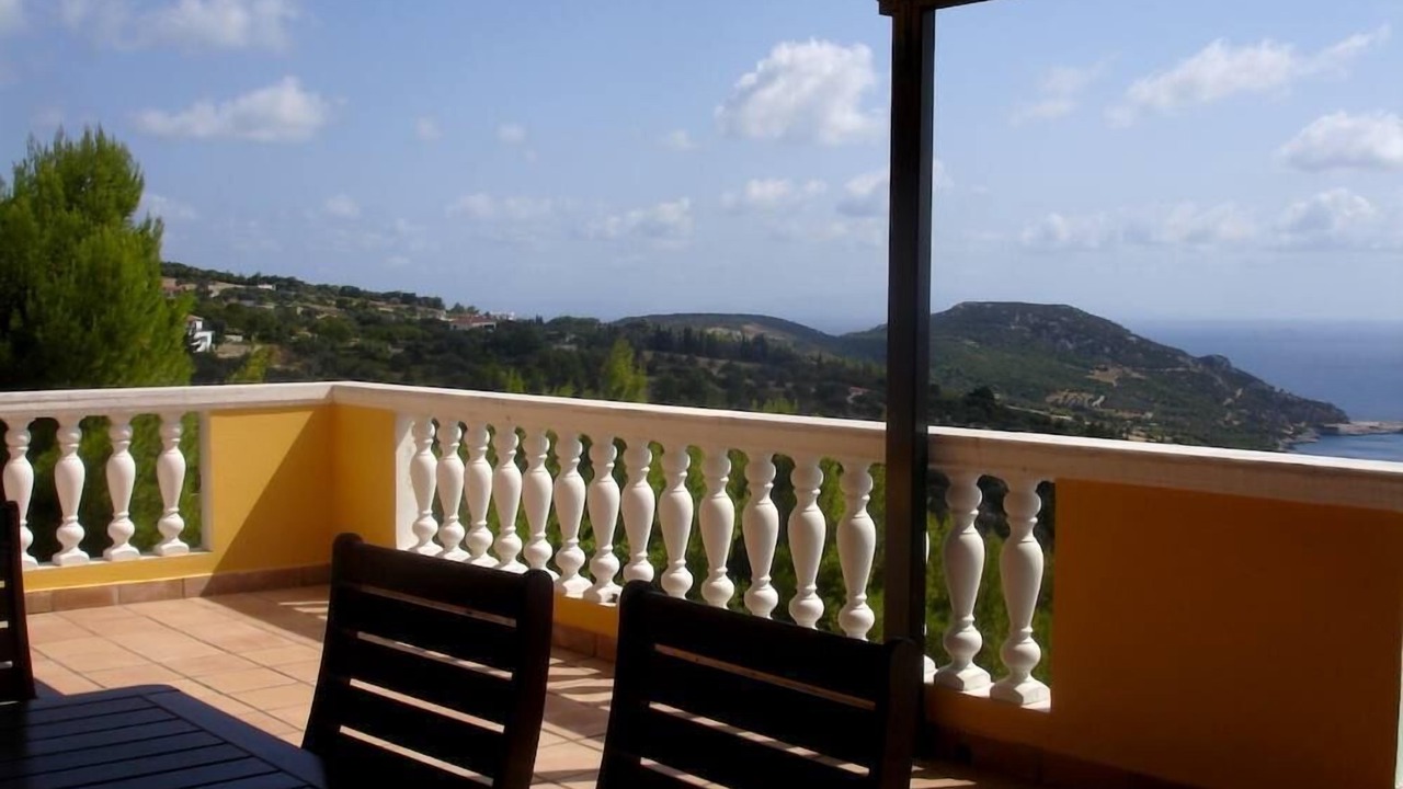 Photo of Patio Balcony in Sipiada