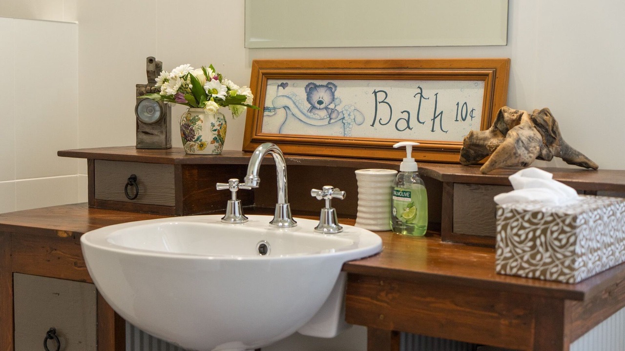 Photo of Bathroom in North Maleny