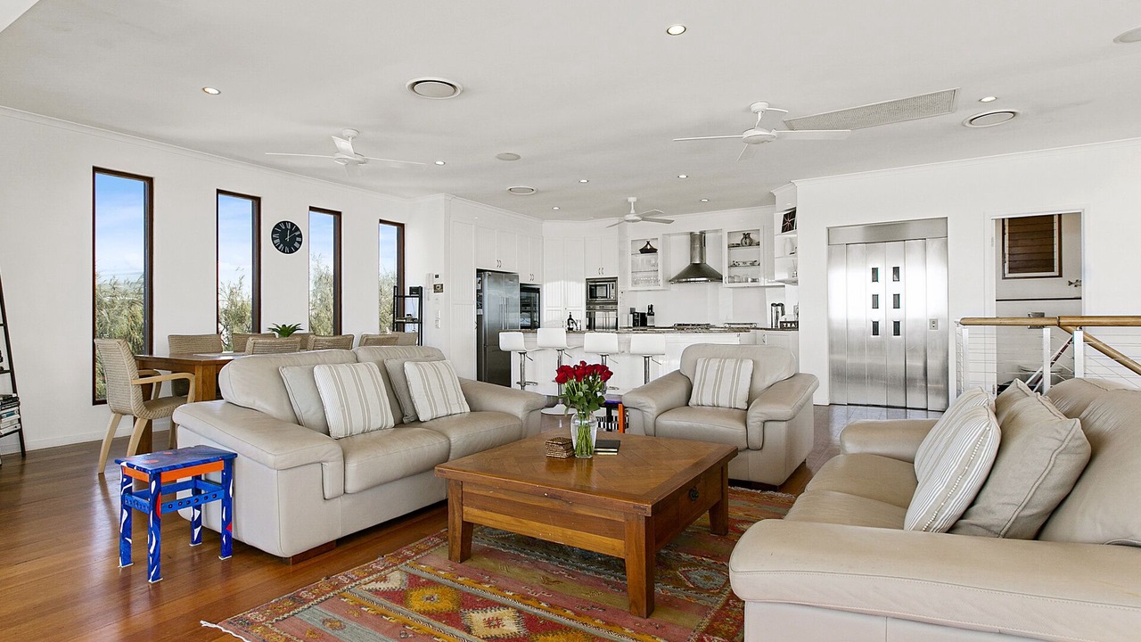 Photo of Livingroom in Sunrise Beach