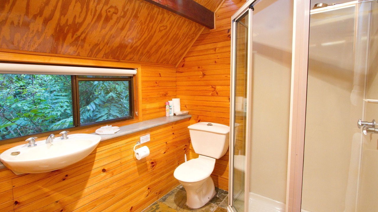 Photo of Bathroom in England Creek