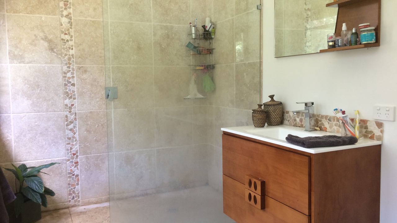 Photo of Bathroom in Doonan