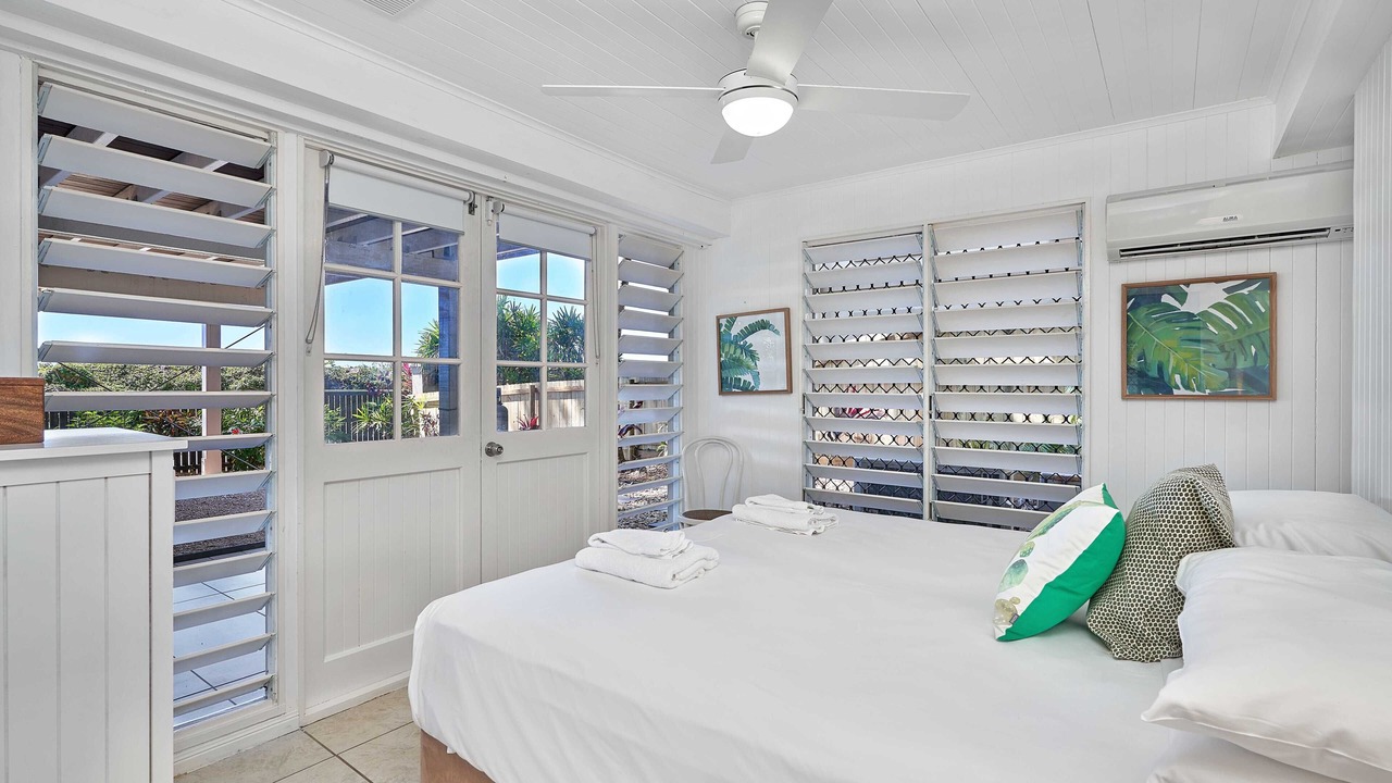 Photo of Bedroom in Clifton Beach
