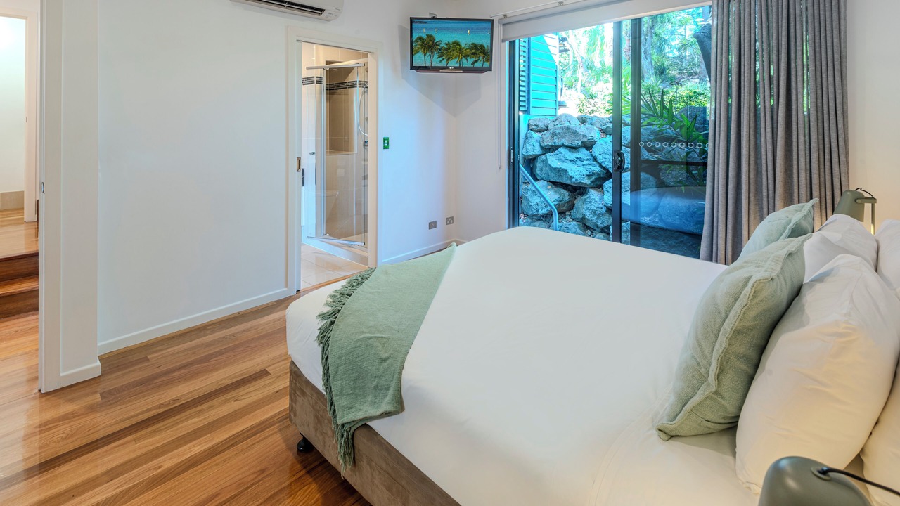 Photo of Others in Hamilton Island