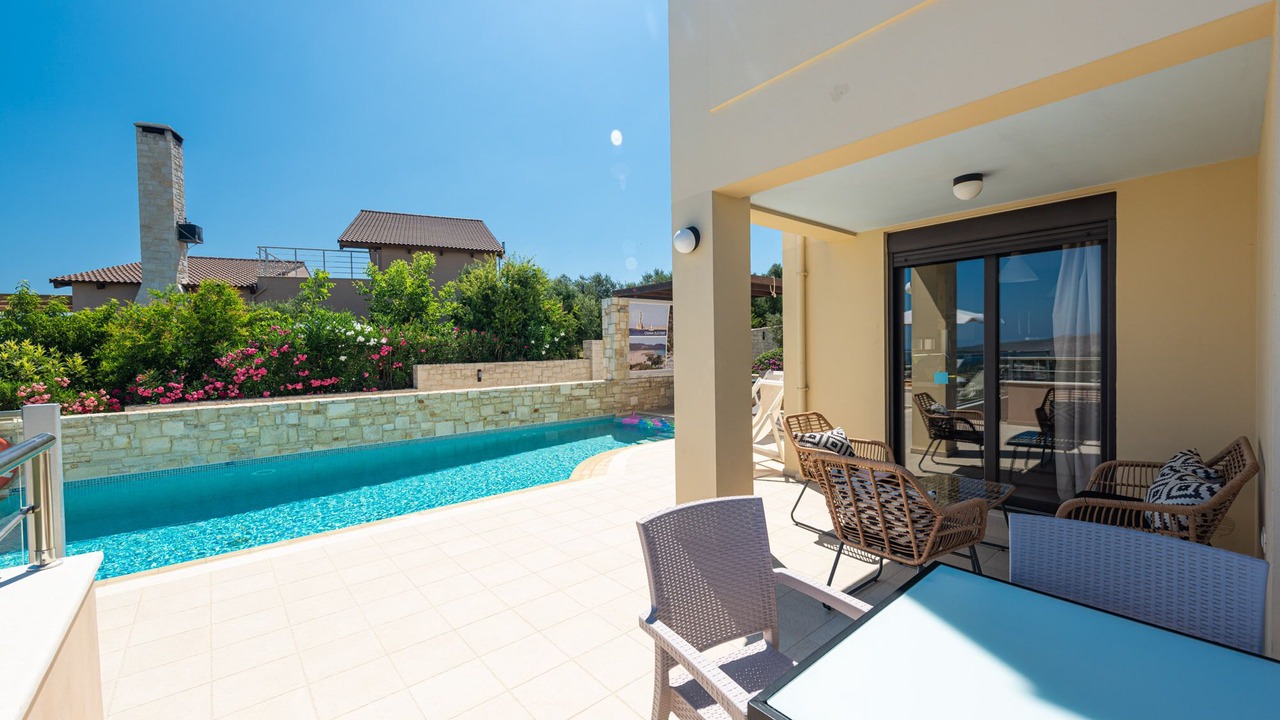 Photo of Outdoor in Stalos