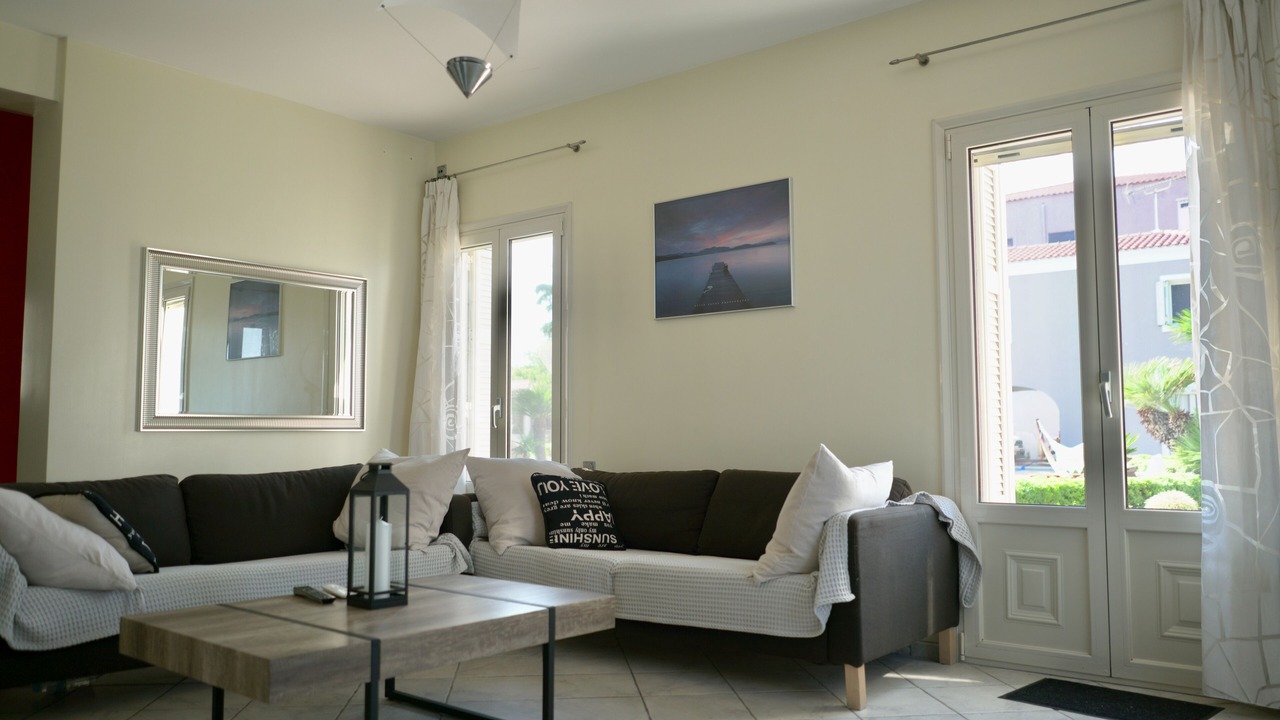 Photo of Livingroom in Egira