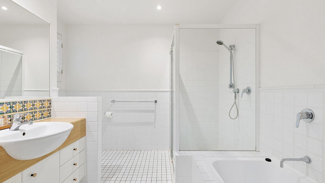 Photo of Bathroom in Sunshine Beach