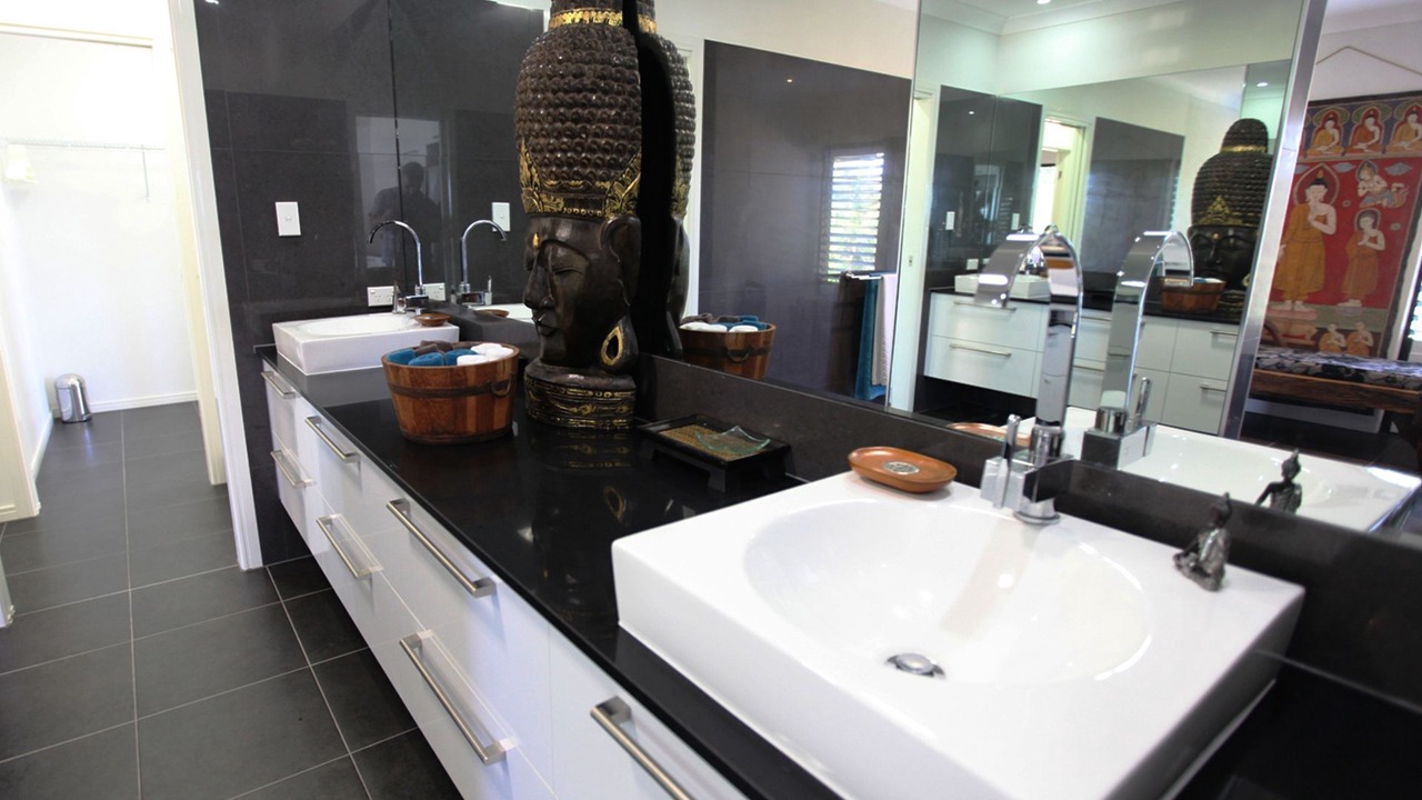 Photo of Bathroom in Shannonvale