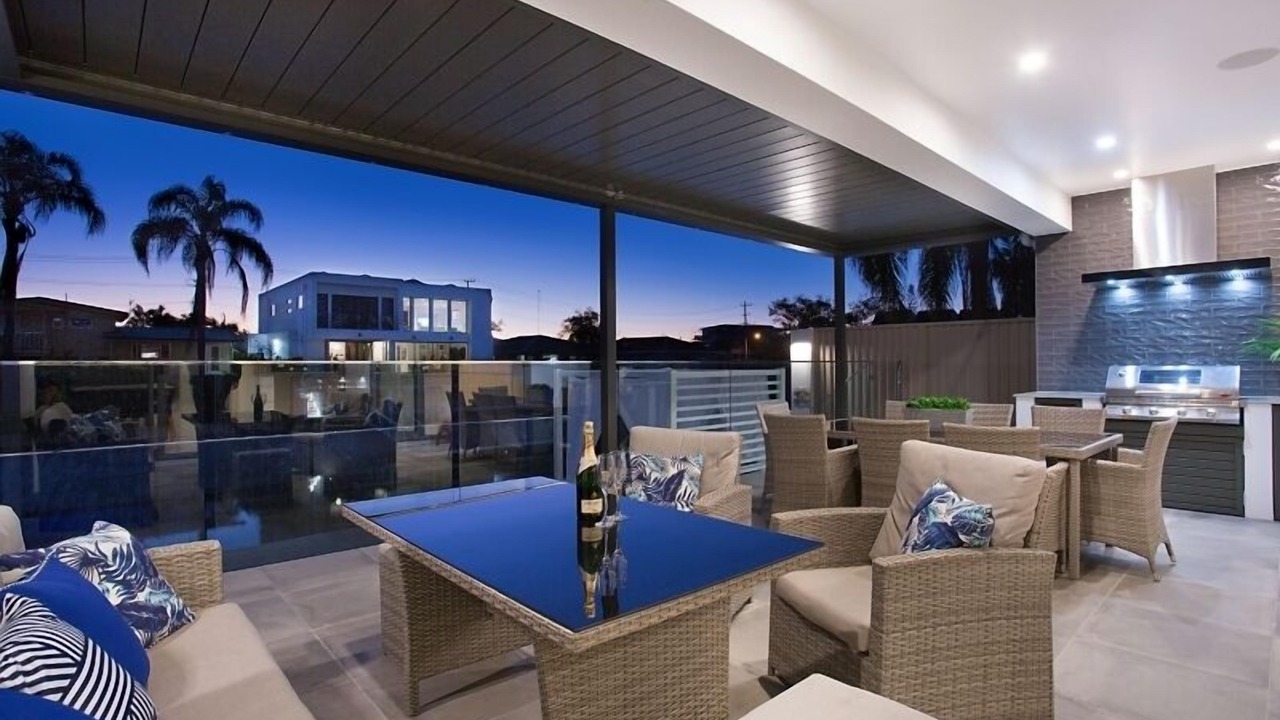 Photo of Outdoor in Broadbeach Waters