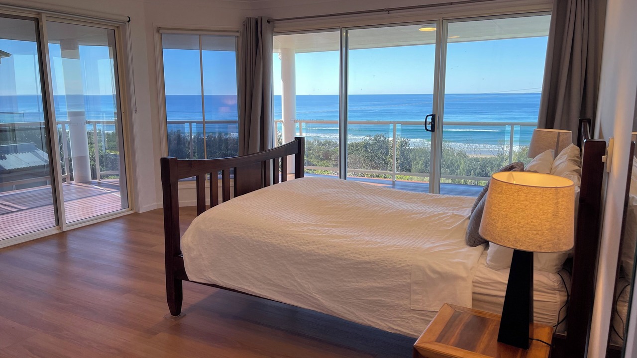 Photo of Bedroom in Castaways Beach