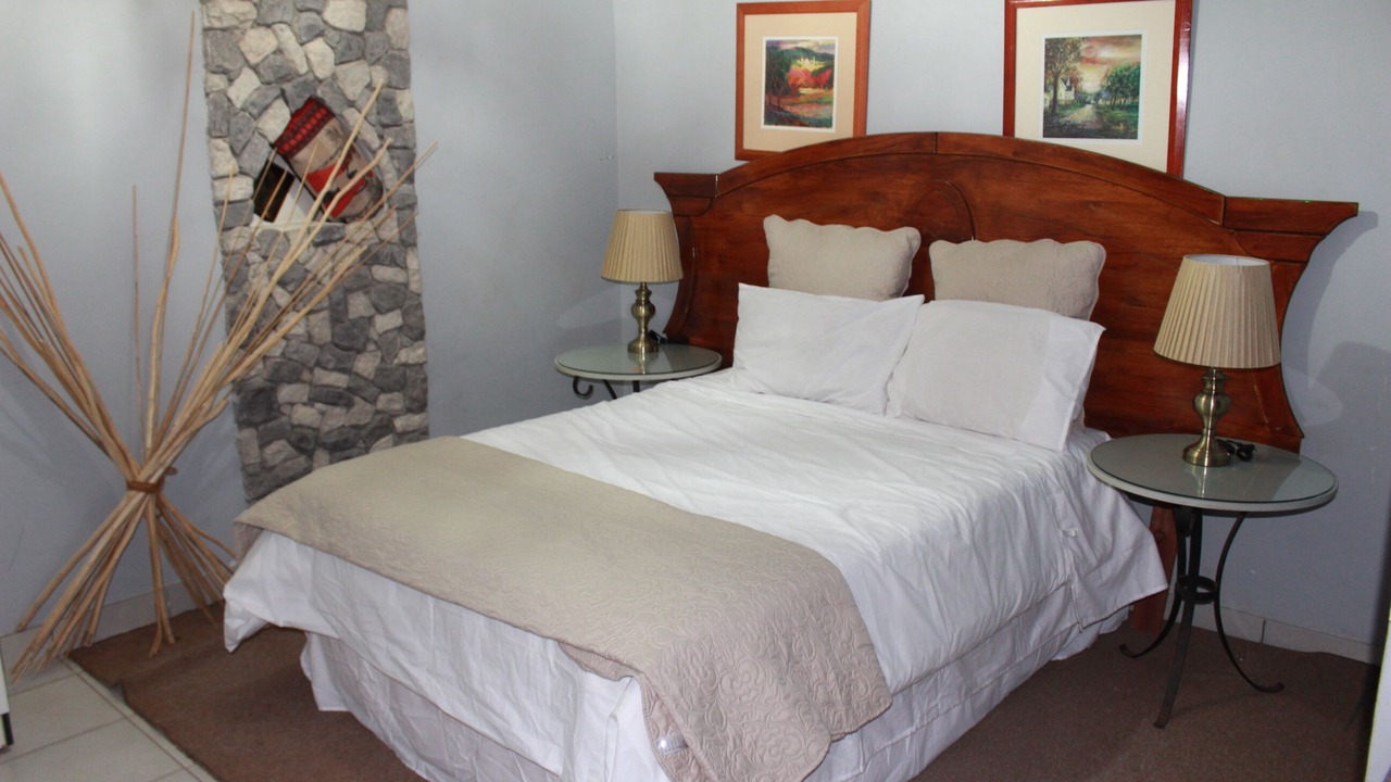 Photo of Bedroom in Primrose