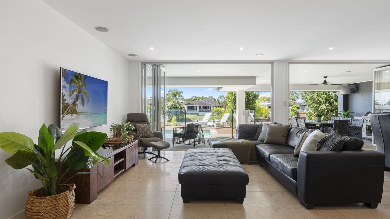 Photo of Livingroom in Mermaid Waters